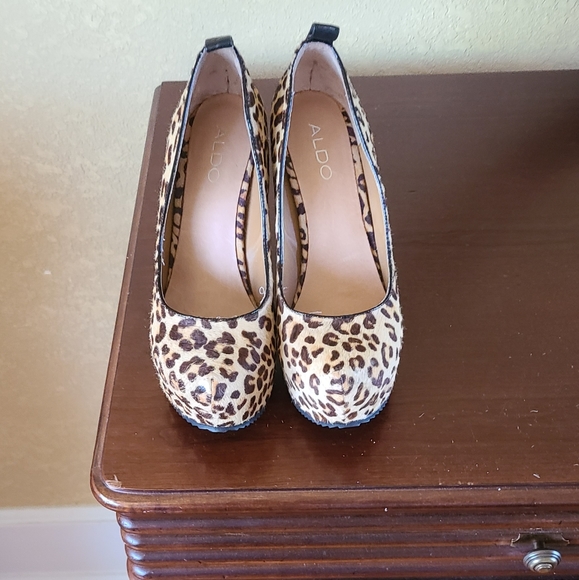 Aldo leopard print wedges - Picture 2 of 8